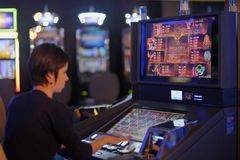 Защо казино игри с 20 линии са най-предпочитаните – Труд