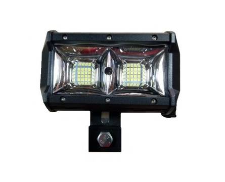 LED фар за агро и строителни машини