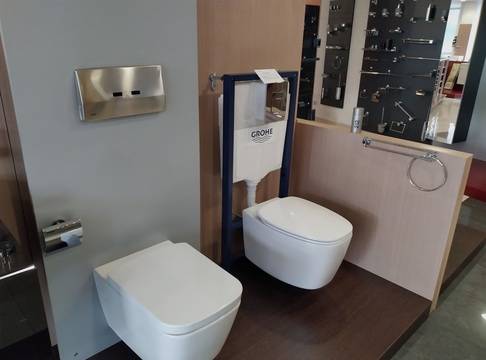 Монтаж на вградено казанче, конзолни инсталации