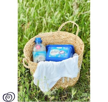 Спечелете 35 кошници с продукти Lenor, 1995 плажни кърпи и 1995 портмонета Lenor