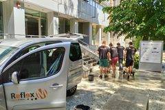 Тайните на умното почистване на мебелите у дома