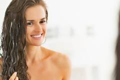 4 рецепти за естествени маски за коса