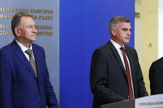 Извънредната обстановка се удължава поне до края на ноември