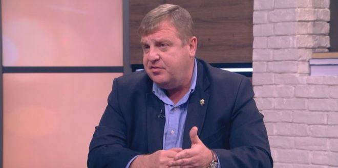 Каракачанов: Парламентът беше просташки, депутатите на ИТН са слаби политици (Видео)