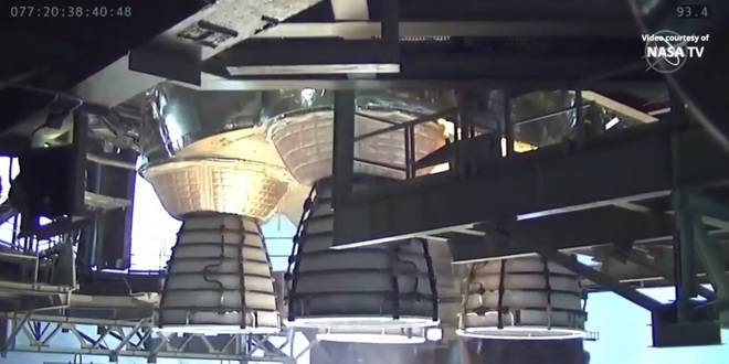 Уникална годишнина: преди 10 години политици представиха ракетата Спейс Лонч Систъм