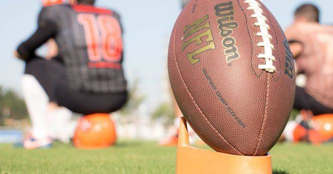 Кой играч ще получи по-дългите пасове според Сезам в НФЛ