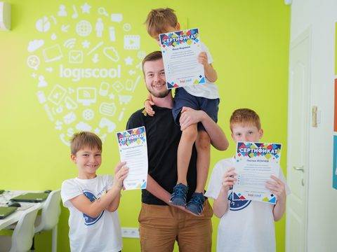 Съвети за родители: Как естественото любопитство на децата да се превърне в любов към ученето