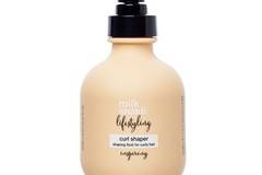 Оформящ флуид за къдрава коса със средна фиксация Milkshake Lifestyling Curl Shaper 200ml