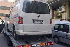 Ползи от смяната на гумата с помощта на пътна помощ
