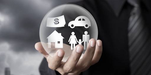 Кои са плюсовете от работа с адвокат по застрахователно право