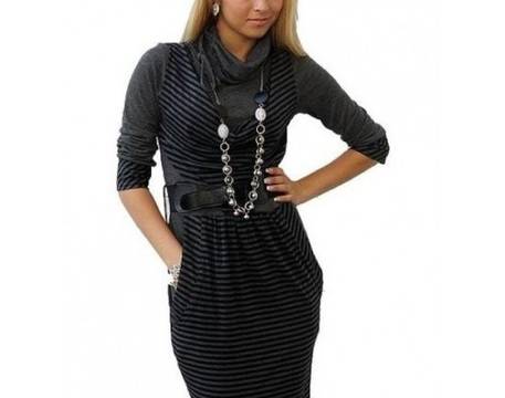 Каква рокля да изберете за студения сезон, за да изглеждате възможно най-стилно и модерно?