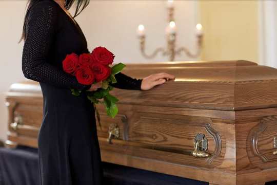 погребална агенция