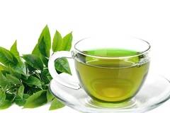 По-добра кожа чрез консумацията на зелен чай