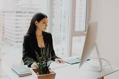 Какви са предимствата да ползваме въшни счетоводни услуги ?