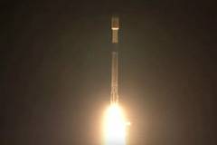 УСПЕХ и РЕКОРД: Ракета Фалкън 9 на СпейсЕкс летя в космоса и се върна за 11-ти пореден път!