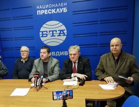 Румен Петков: Ако допуснем нови военни и бази на НАТО, ставаме лесна мишена