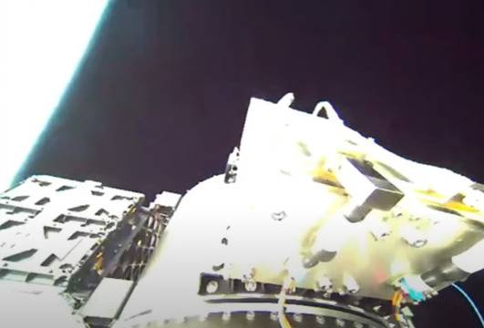 УСПЕХ: Ракетата ЛончърУан на Върджин Орбит прати седем спътника в космоса!