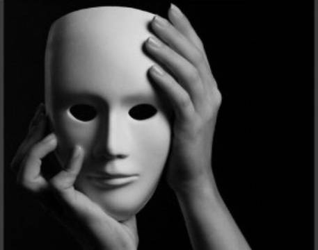 Популярни лъжи, в които всички искаме да вярваме