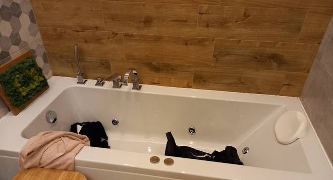 Избор на акрилна вана – Kustendil Net