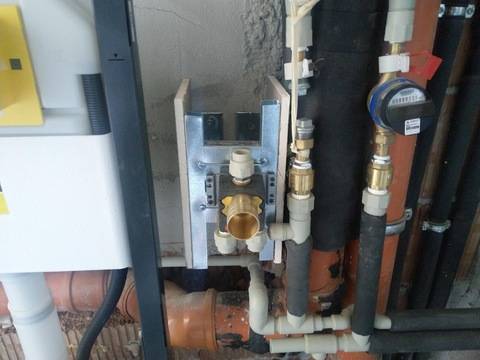 Подмяна на тръби в апартамента