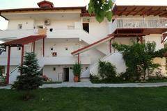 XANTHOS ROOMS 2 *