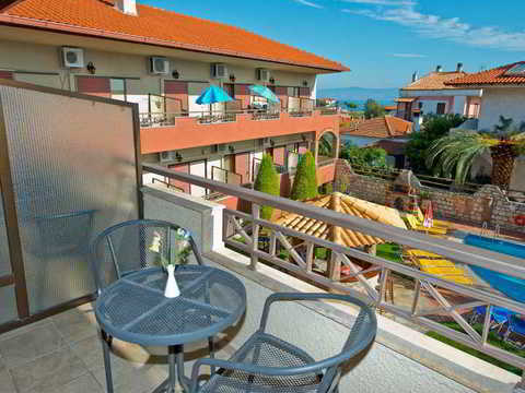 Zeus 3 * | Global Tour