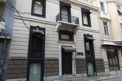 33 Solonos Suites
