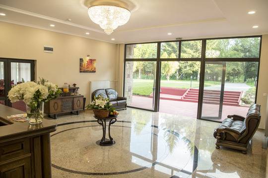 Старчески домове или домове за стари хора – какво да знаем