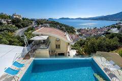 Villa Evian 4 *