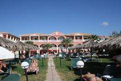 Anastasia Beach 3 *