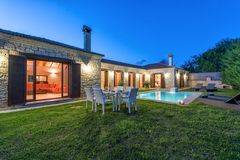 Astarte Villas 5 *