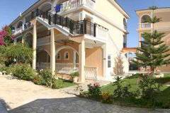 Athina Apts 2 *