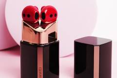 Спечелете невероятните слушалки HUAWEI FreeBuds Lipstick