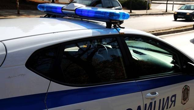 Разпространител на наркотични вещества бе задържан в Сапарева баня