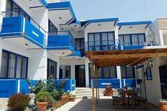 ANASTASIA STUDIOS 3 *