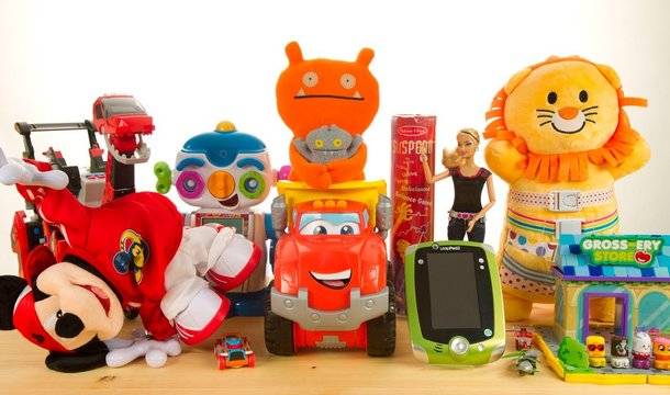 Как да изберем играчка за дете, въпреки факта, че не ги разбирате?