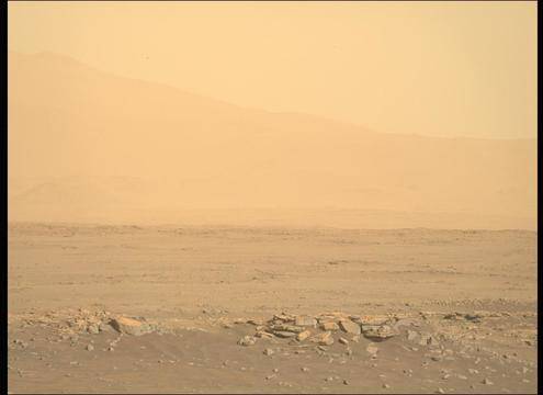 Отбелязваме една година от кацането на марсохода Пърсъвиърънс. Ето какво постигна мисията през изминалото време!