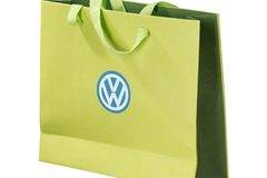 Луксозни торби с автомобилни символи