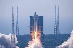 УСПЕХ: Ракета Лонг Марч 8 изведе в космоса 22 спътника – рекорден брой за Китай!