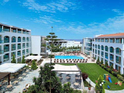 Albatros Spa Resort Hotel 5 *
