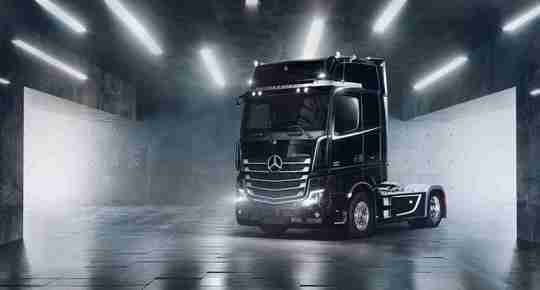 Mercedes откри „мечтата на шофьора“ Actros L Driver Extent+