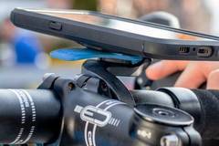 Стойка за телефон за велосипед – какво представлява и кога е полезна