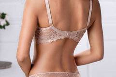 Малена – магазин за италианска бразилиана с нормална талия Leilieve италианско луксозно бельо Лейлиеве луксозна прашка