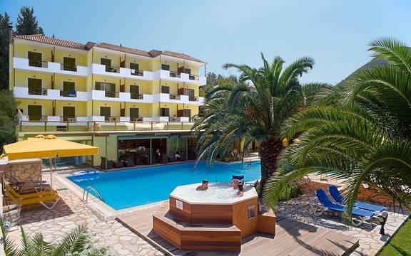 Cleopatra Beach Hotel 3 *
