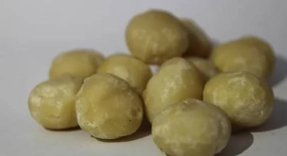 Макадамия и нейните лечебни качества и полезни свойства