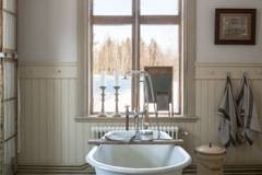 Баня в ретро стил