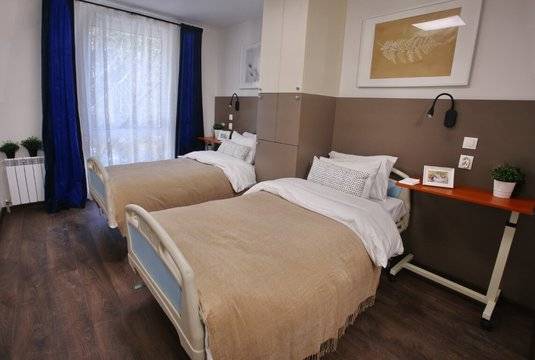 Хоспис за лежащо болни хора. Предимства