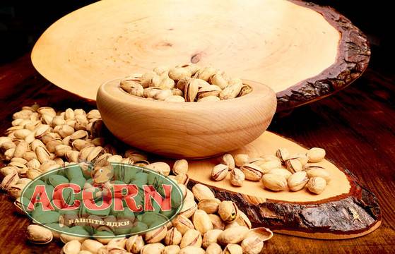 Сушени плодове и ядки на едро