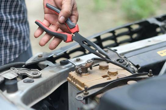 Въоръжени със знания и техника: Какво трябва да предвидим при зареждането на акумулатора