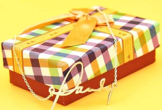 Да правим подаръци и по този начин да се борим със стреса